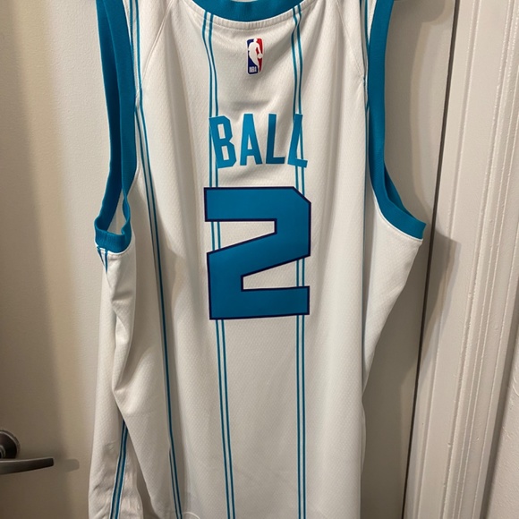 Lamelo ball Jordan Jersey - Picture 2 of 4